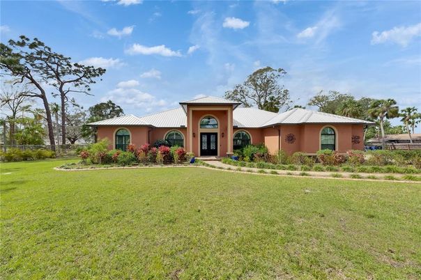 Backyard, Exterior, Facade, French Provincial
