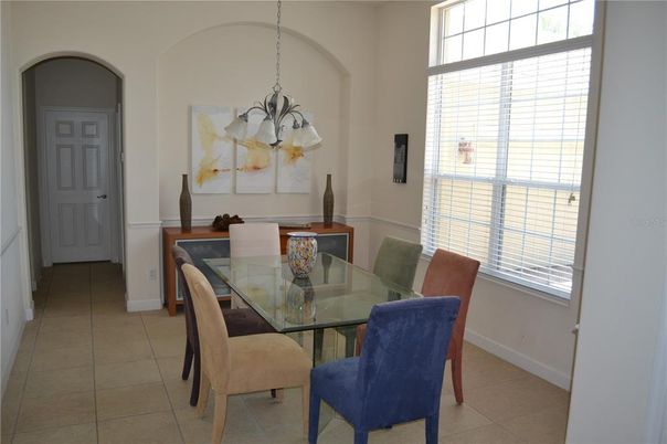 Chandelier, Dining room, Interior