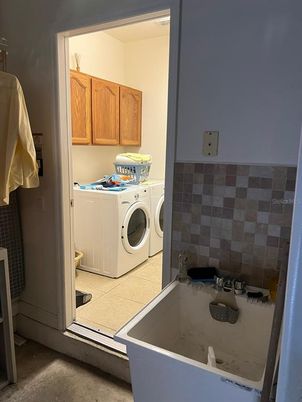 Interior, Washer