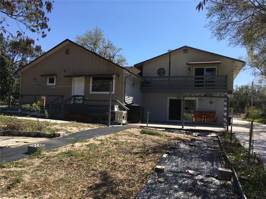 Backyard, Exterior, Facade, Farmhouse