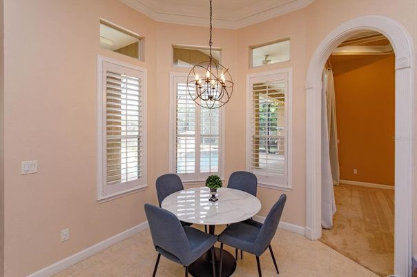 Chandelier, Dining room, Interior, Pendant Lights