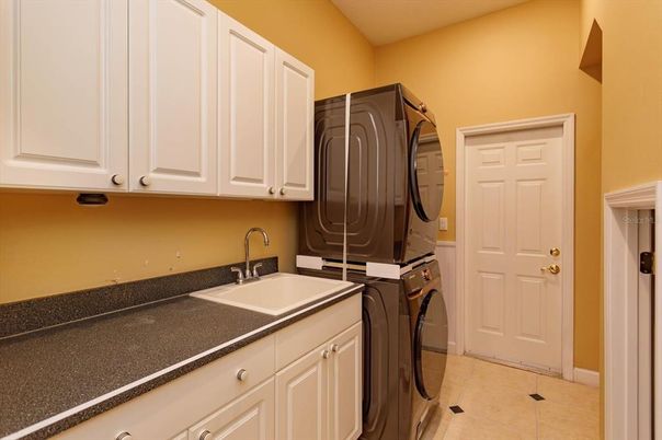 Interior, Kitchen, Washer