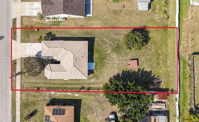 Exterior, Drone
