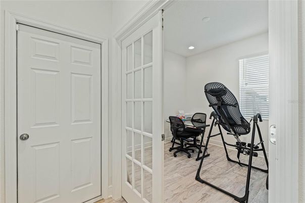Home Office, Interior, Recessed Lighting, Wood Texture Flooring