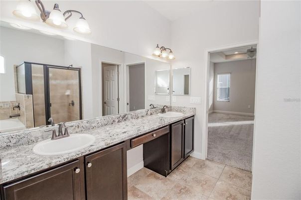 Bathroom, Dual Sink Vanities, Interior