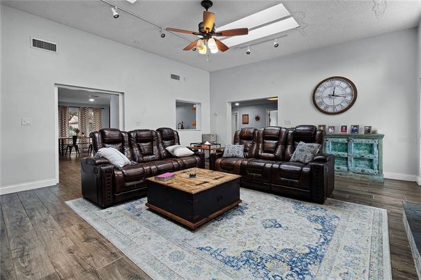 Interior, Living room, Recessed Lighting, Wood Texture Flooring