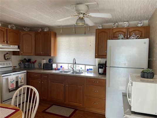 Interior, Kitchen, Wood Texture Flooring