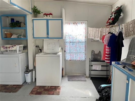 Interior, Washer