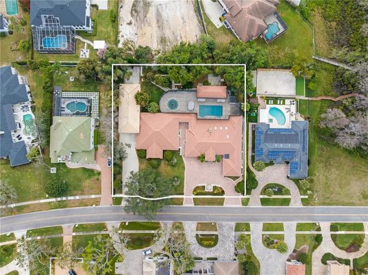 Exterior, Drone