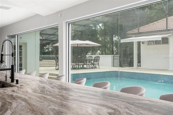Interior, Pool, Sun Room
