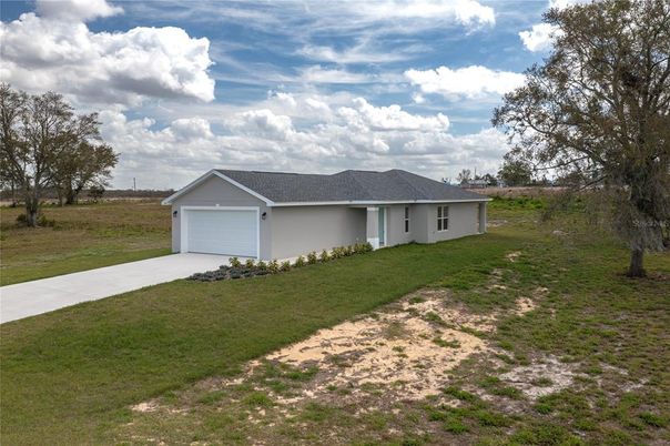 Backyard, Detached Garage, Exterior