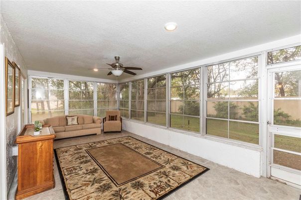 Interior, Recessed Lighting, Sun Room