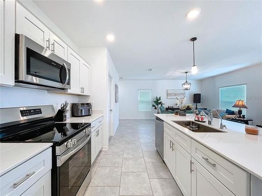 Interior, Kitchen, Pendant Lights, Recessed Lighting, Stainless Steel Appliances