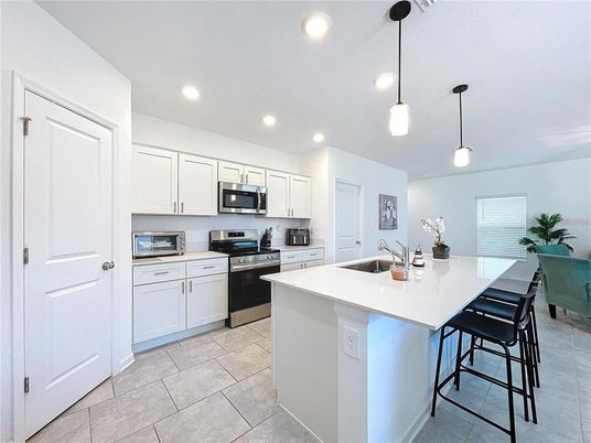 Interior, Kitchen, Pendant Lights, Recessed Lighting, Stainless Steel Appliances