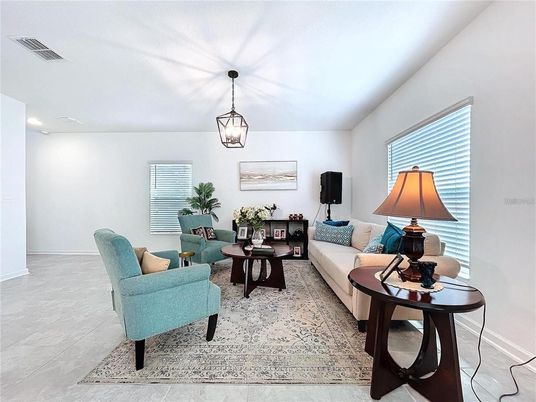 Interior, Living room, Pendant Lights