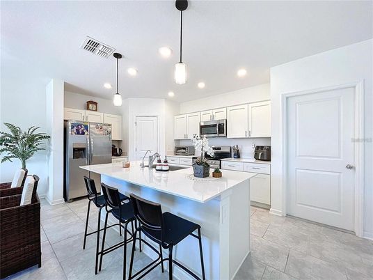 Interior, Kitchen, Pendant Lights, Recessed Lighting, Stainless Steel Appliances
