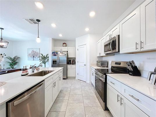 Interior, Kitchen, Pendant Lights, Recessed Lighting, Stainless Steel Appliances