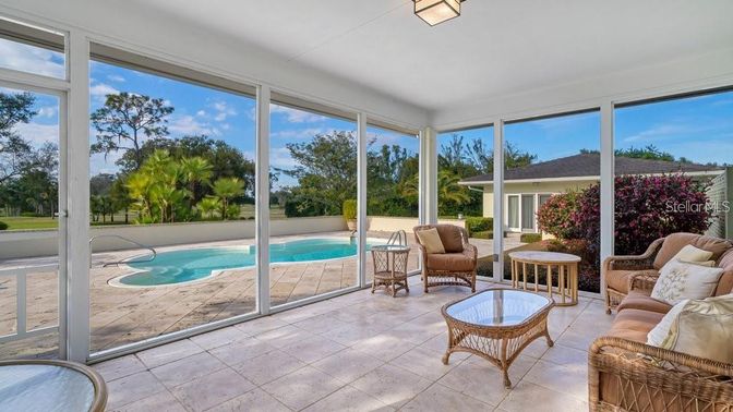 Interior, Pool, Sun Room