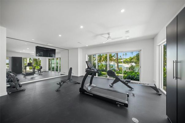 Fitness Equipment, Interior, Recessed Lighting