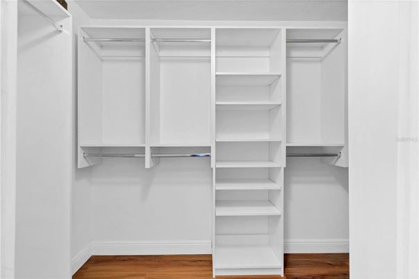 Interior, Walk-in Closets, Wood Texture Flooring