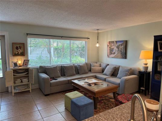 Interior, Living room, Pendant Lights