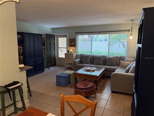 Interior, Living room, Pendant Lights