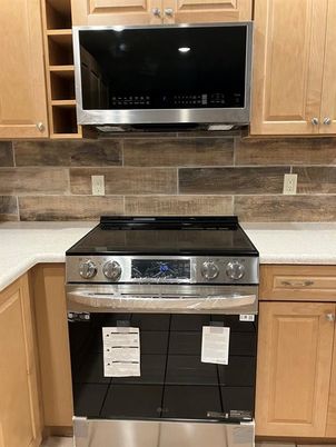 Interior, Kitchen, Stainless Steel Appliances