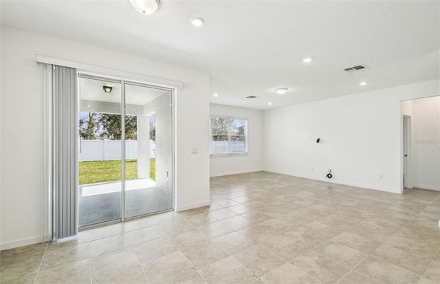 Empty room, Interior, Recessed Lighting