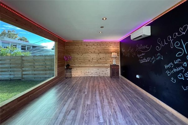Empty room, Interior, Recessed Lighting, Wood Texture Flooring, Wooden Walls