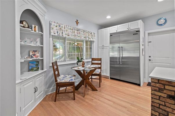 Dining room, Interior, Kitchen, Recessed Lighting, Stainless Steel Appliances, Wood Texture Flooring