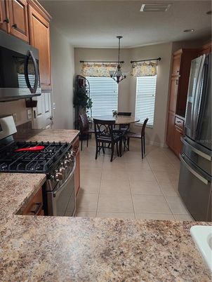 Chandelier, Dining room, Interior, Kitchen