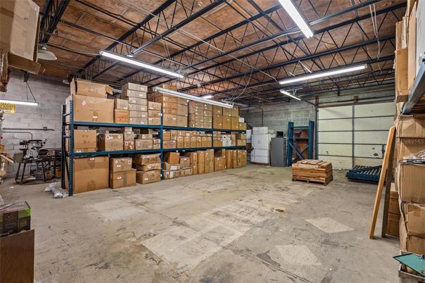 Garage, Interior, Stone Walls