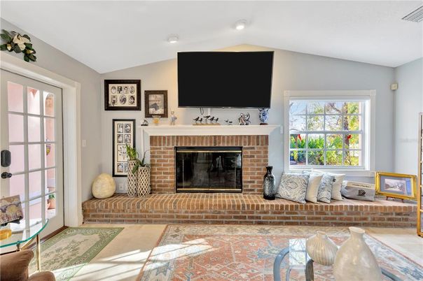 Fireplace, Interior, Recessed Lighting