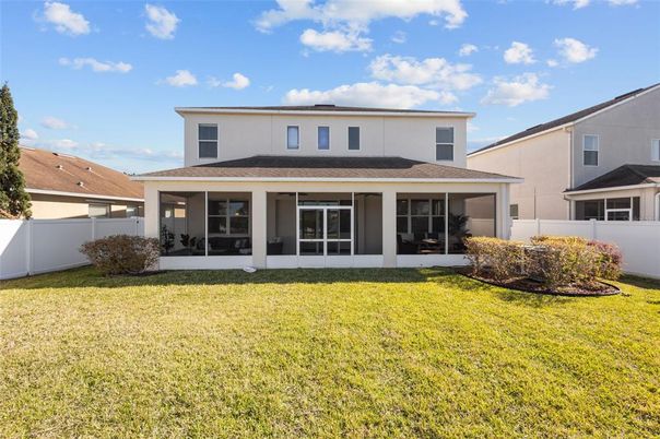 Backyard, Exterior, Facade, Farmhouse