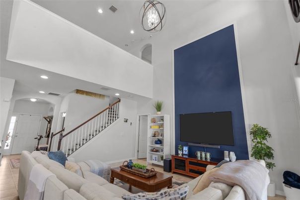 Interior, Living room, Pendant Lights, Recessed Lighting