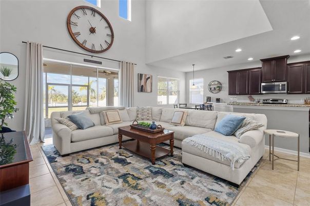 Dining room, Interior, Kitchen, Living room, Pendant Lights, Recessed Lighting, Stainless Steel Appliances