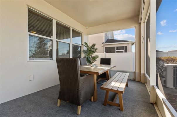 Dining room, Interior