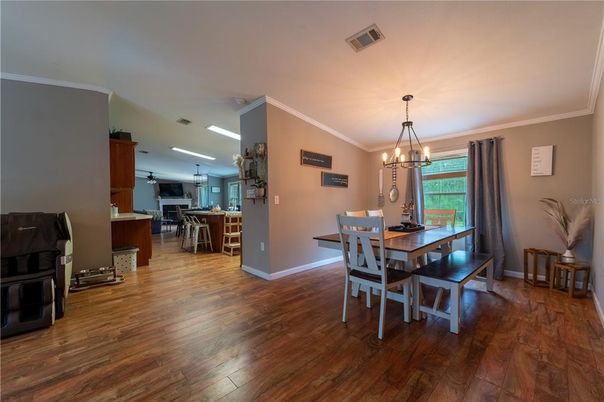 Chandelier, Dining room, Interior, Kitchen, Pendant Lights, Wood Texture Flooring