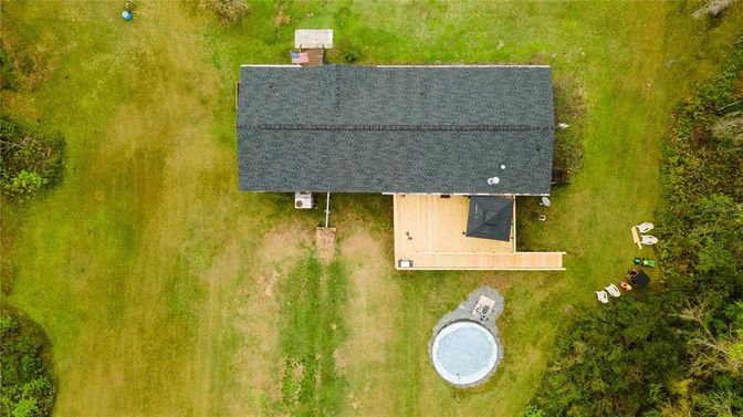 Exterior, Drone