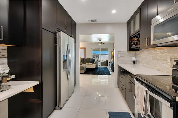 Interior, Kitchen, Living room, Recessed Lighting