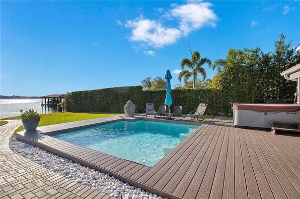 Exterior, Hot Tub, Pool