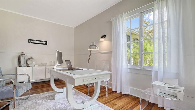 Bedroom, Home Office, Interior, Wood Texture Flooring