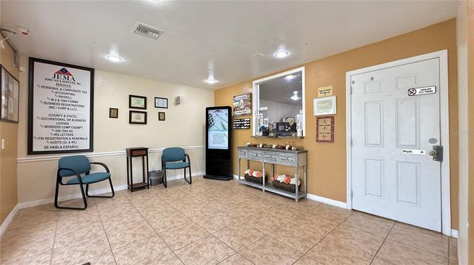 Interior, Recessed Lighting
