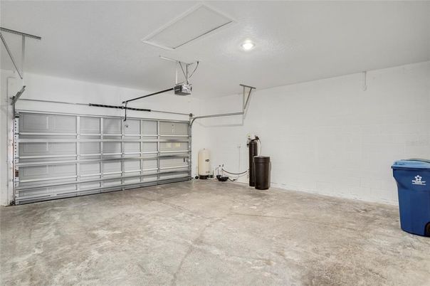 Garage, Interior, Recessed Lighting