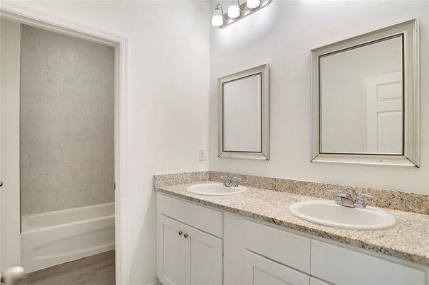Bathroom, Dual Sink Vanities, Interior