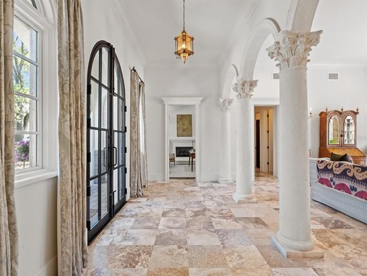 Fireplace, Interior, Pendant Lights
