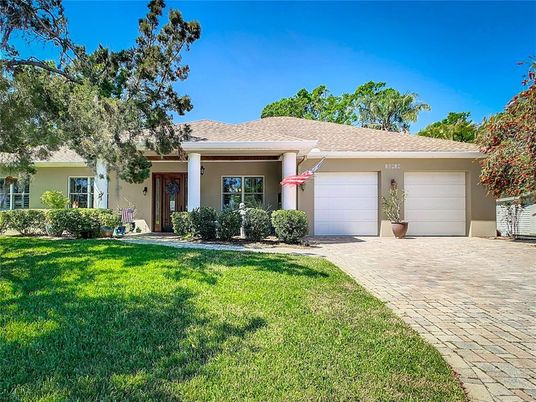 Attached, Backyard, Exterior, Facade, Ranch