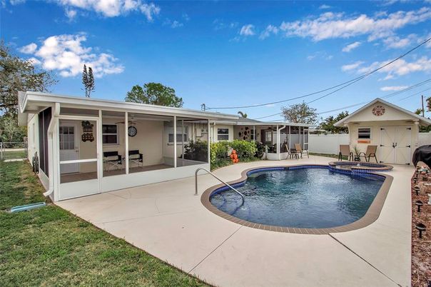 Detached Garage, Exterior, Pool