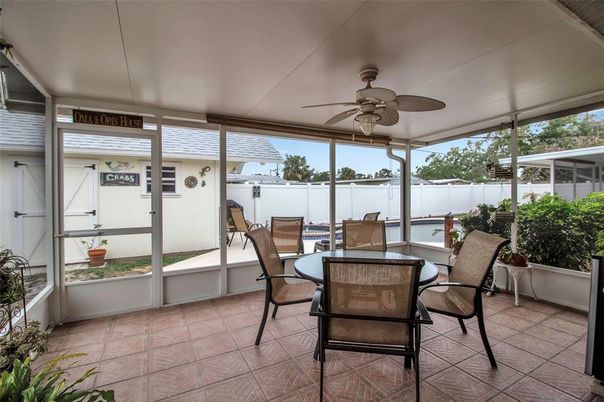 Dining room, Interior, Sun Room