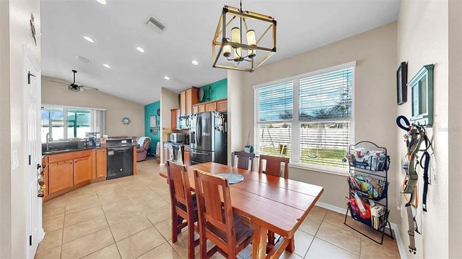 Dining room, Interior, Kitchen, Pendant Lights, Recessed Lighting, Stainless Steel Appliances